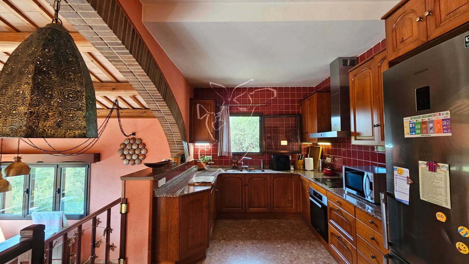 4 soveværelse Finca/Landehus til salg i Lloret de Mar med swimmingpool garage - € 395.000 (Ref: 9128656)