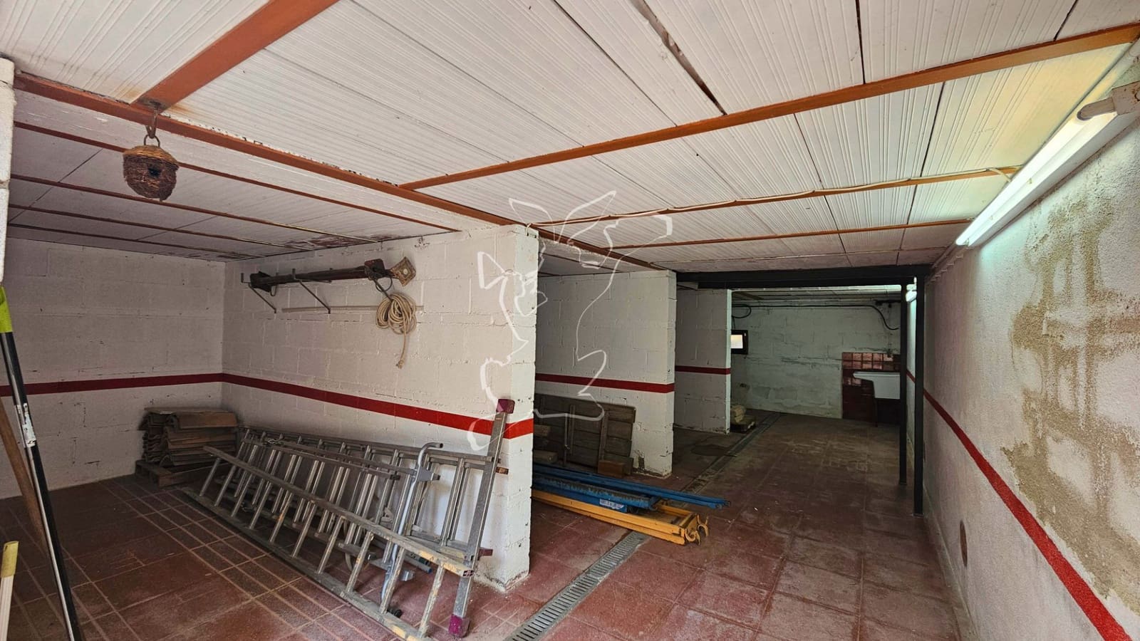 4 soveværelse Finca/Landehus til salg i Lloret de Mar med swimmingpool garage - € 395.000 (Ref: 9128656)