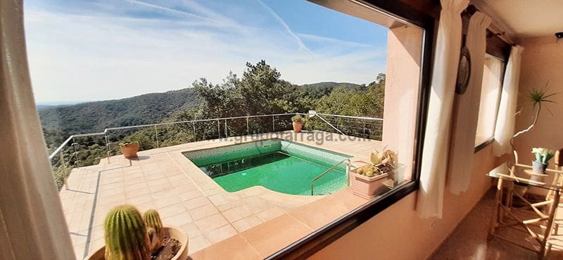 4 camera da letto Finca/Casa di Campagna in vendita in Lloret de Mar con piscina garage - 395.000 € (Rif: 9128656)