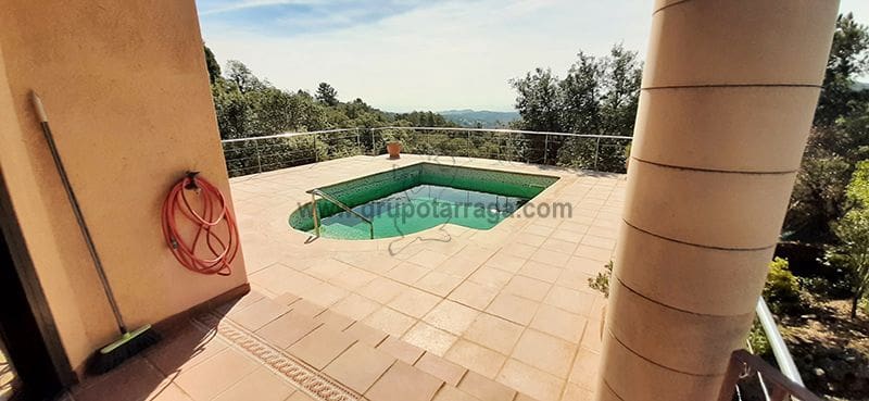 4 camera da letto Finca/Casa di Campagna in vendita in Lloret de Mar con piscina garage - 395.000 € (Rif: 9128656)