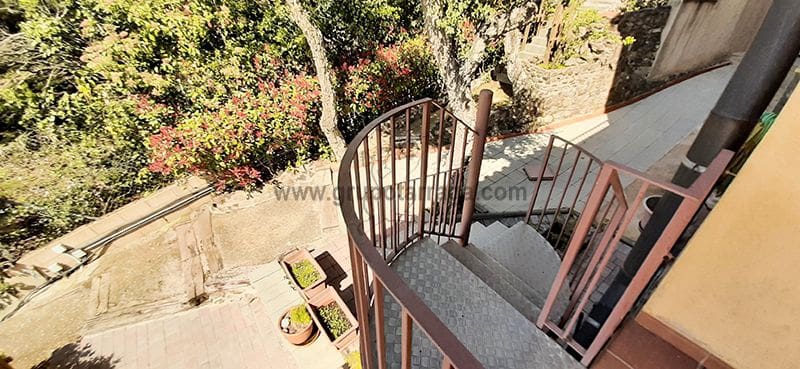 4 camera da letto Finca/Casa di Campagna in vendita in Lloret de Mar con piscina garage - 395.000 € (Rif: 9128656)