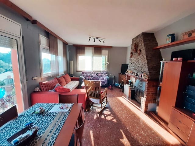 5 slaapkamer Villa te koop in Mas Romeu, Lloret de Mar met garage - € 530.000 (Ref: 9128657)