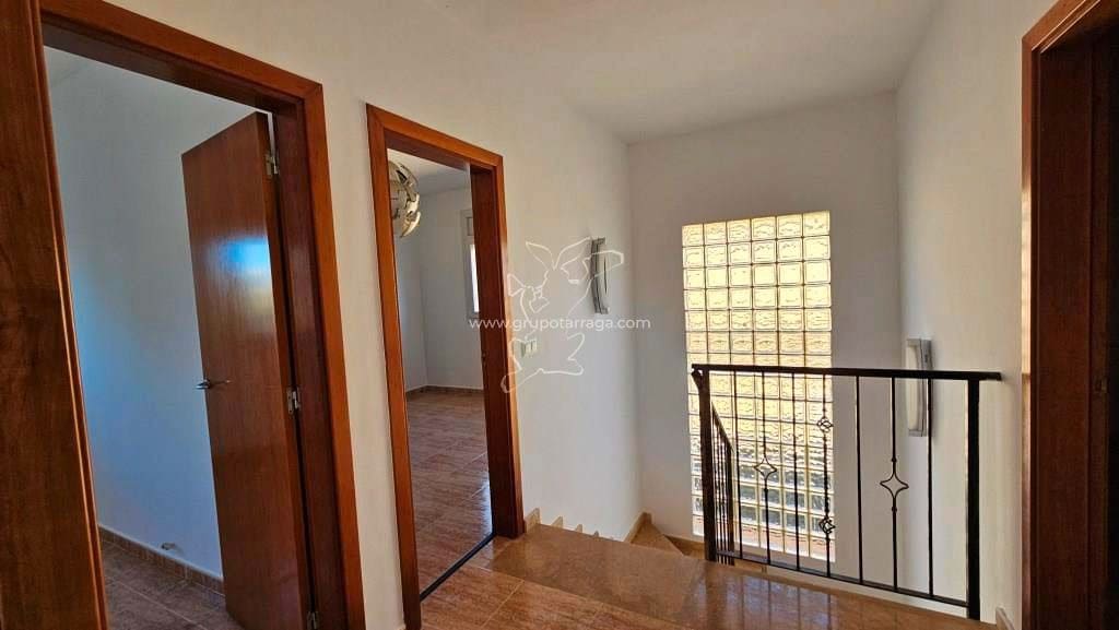 4 quarto Moradia para venda em Lloret de Mar com piscina - 530 000 € (Ref: 9128658)