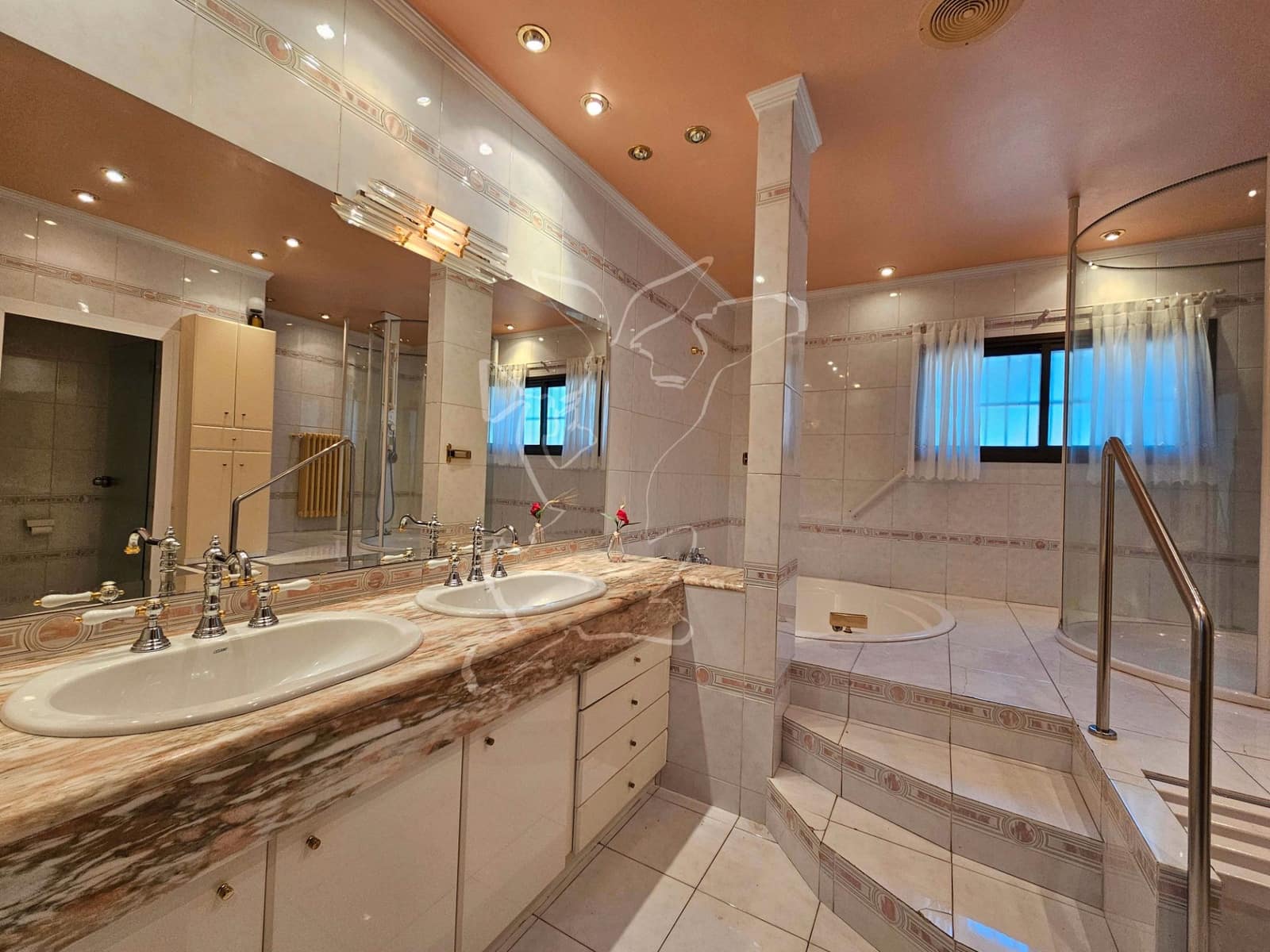 5 soveværelse Villa til salg i Lloret de Mar med swimmingpool garage - € 1.925.000 (Ref: 9128660)