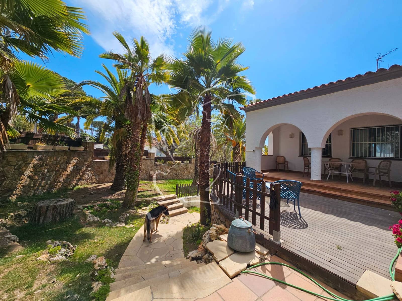 5 soveværelse Villa til salg i Lloret de Mar med swimmingpool garage - € 1.925.000 (Ref: 9128660)