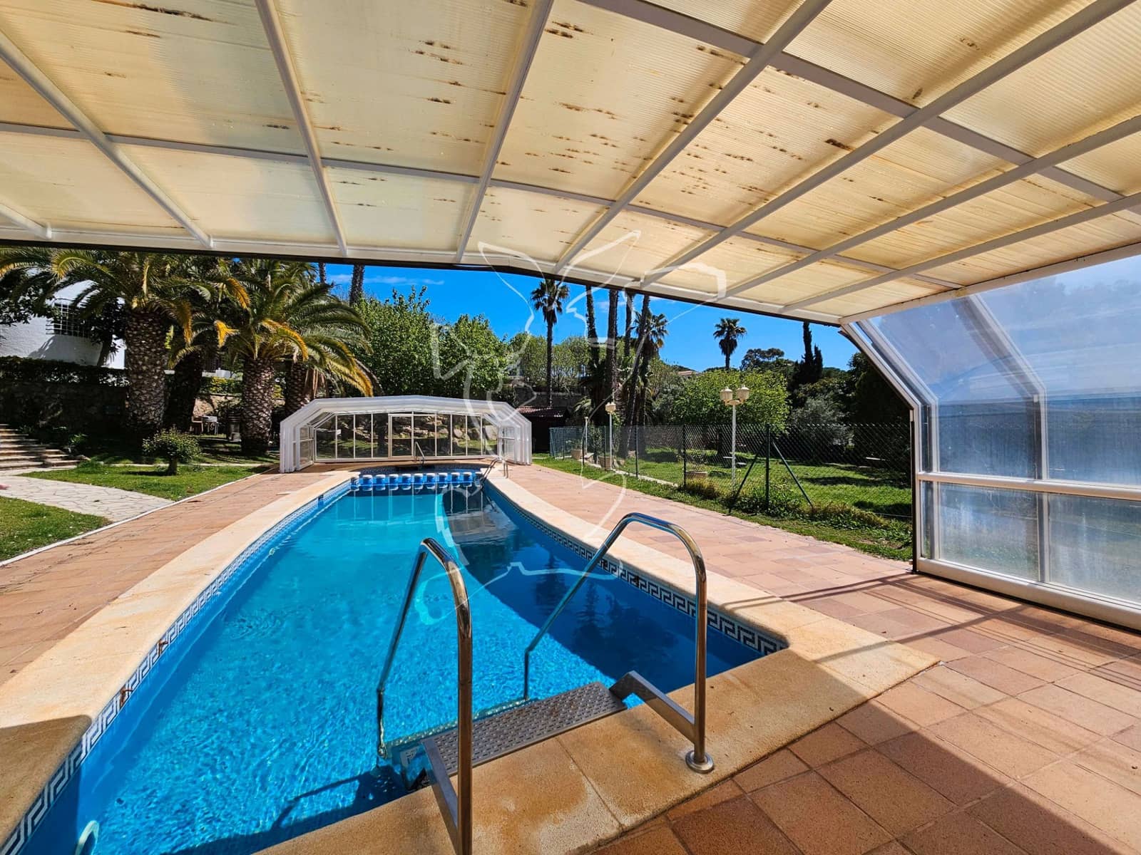 5 soveværelse Villa til salg i Lloret de Mar med swimmingpool garage - € 1.925.000 (Ref: 9128660)