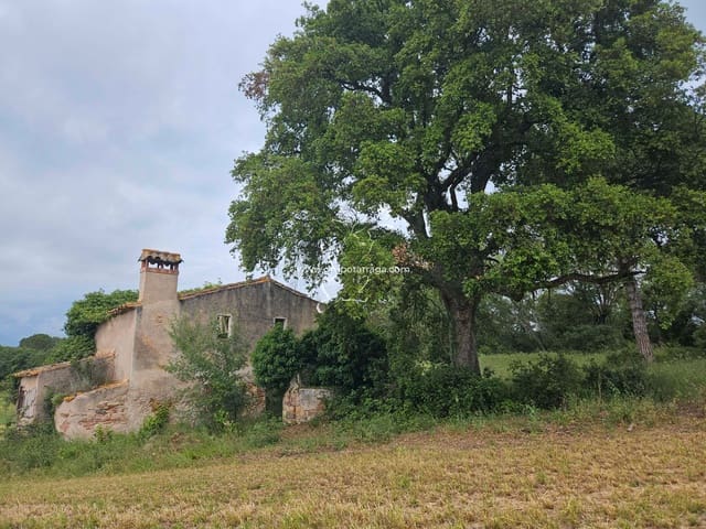 3 soveværelse Finca/Landehus til salg i Maçanet de la Selva - € 300.000 (Ref: 9128662)