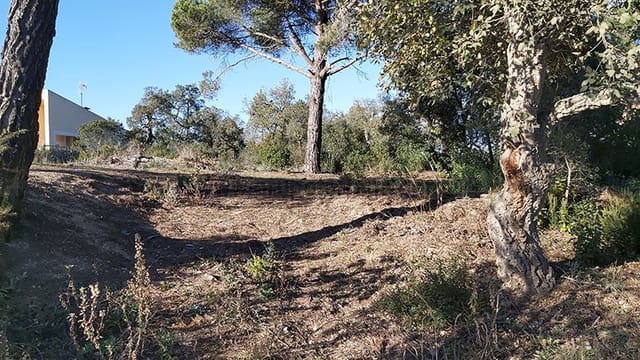 Byggetomt til salgs i Urbanitzacions del Nord, Lloret de Mar - € 80 000 (Ref: 9128664)