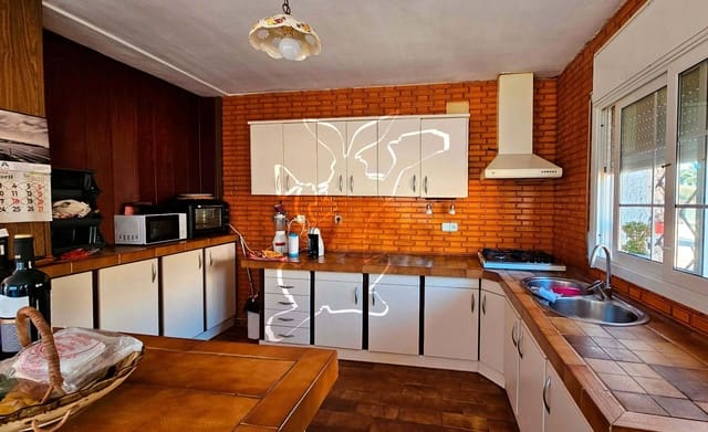 4 bedroom Apartment for sale in Condado del Jaruco - Puigventós, Lloret de Mar with garage - € 450,000 (Ref: 9160069)