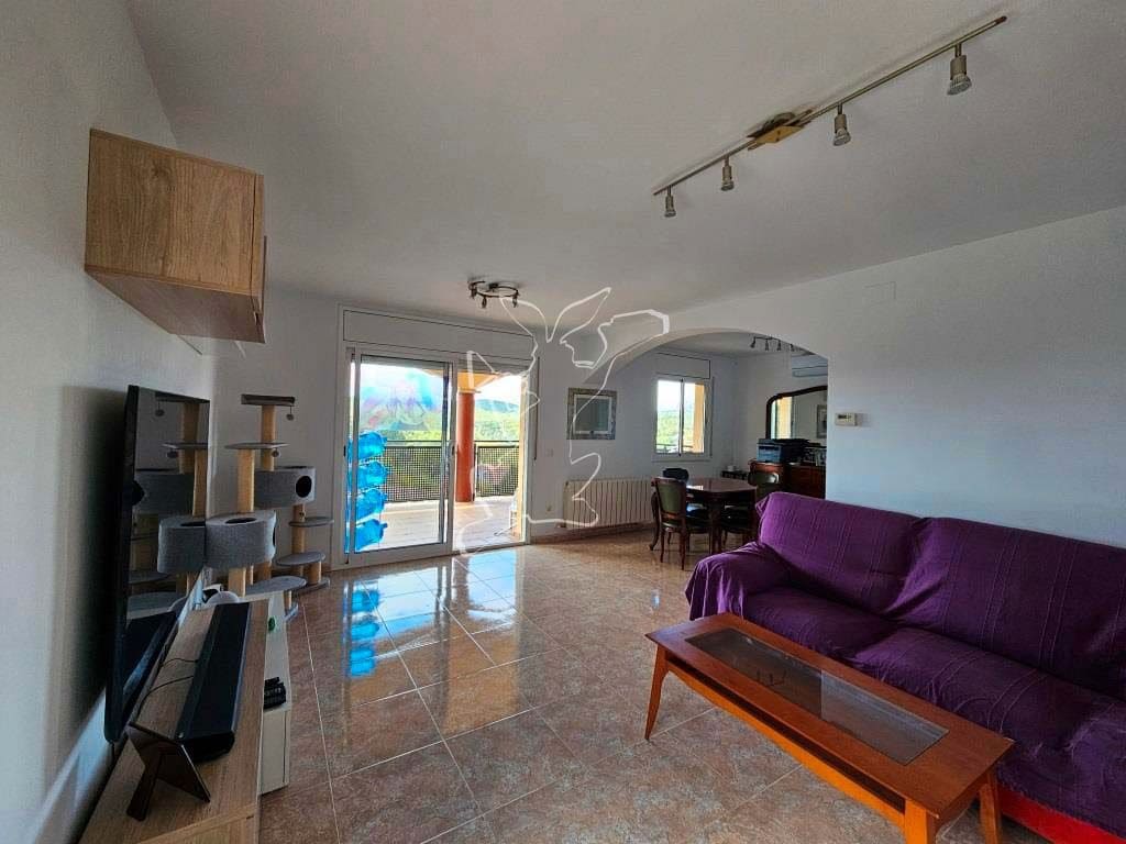 4 soveværelse Villa til salg i Vidreres med swimmingpool garage - € 315.000 (Ref: 9195030)