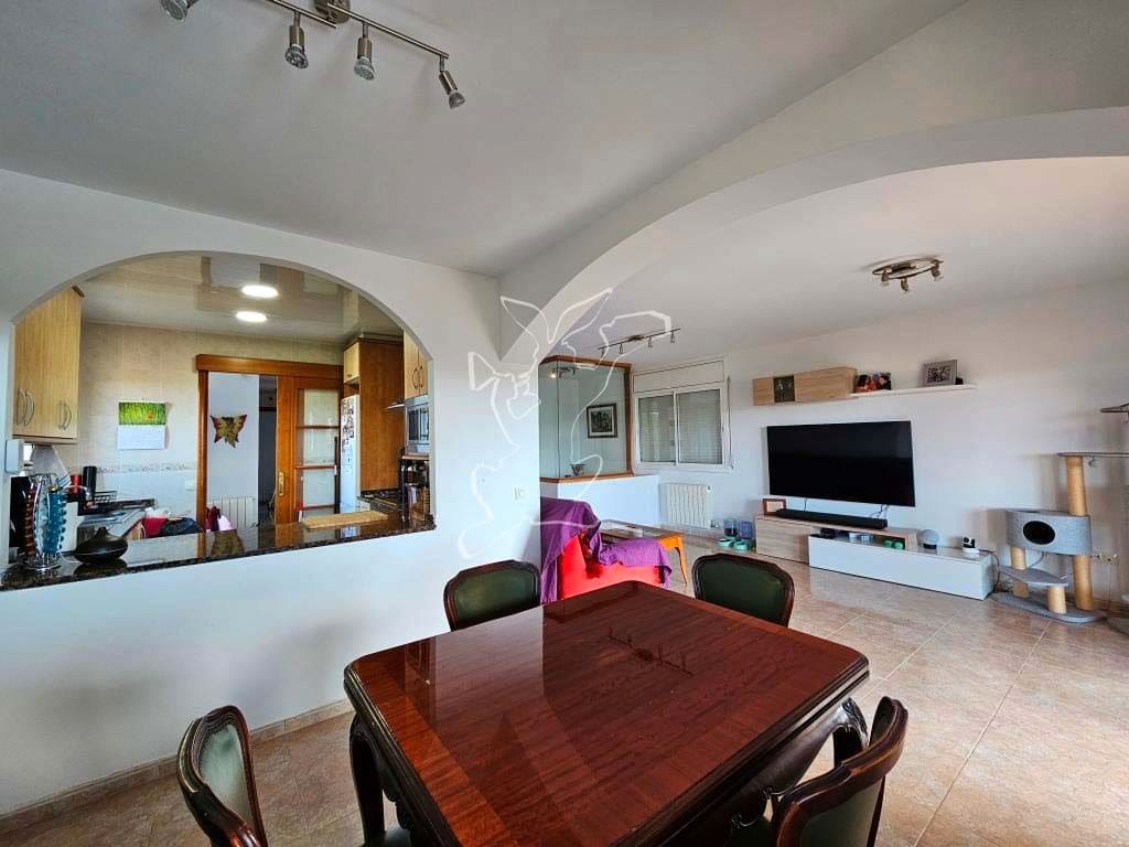 4 soveværelse Villa til salg i Vidreres med swimmingpool garage - € 315.000 (Ref: 9195030)