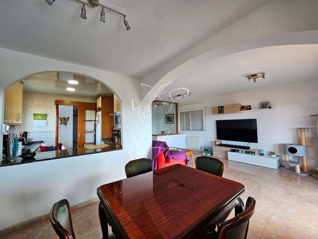 4 bedroom Villa for sale in Aiguaviva Parc, Vidreres with pool garage - € 315,000 (Ref: 9195030)