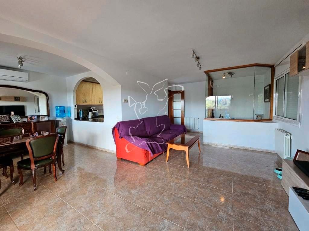 4 soveværelse Villa til salg i Vidreres med swimmingpool garage - € 315.000 (Ref: 9195030)