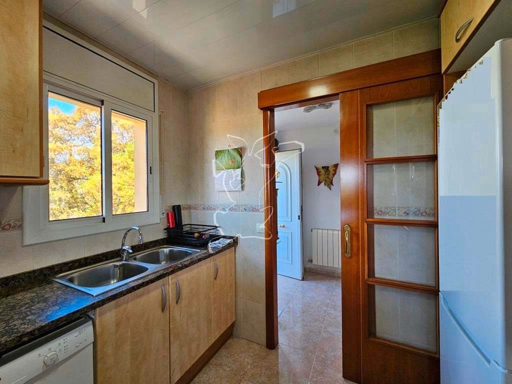 4 soveværelse Villa til salg i Vidreres med swimmingpool garage - € 315.000 (Ref: 9195030)