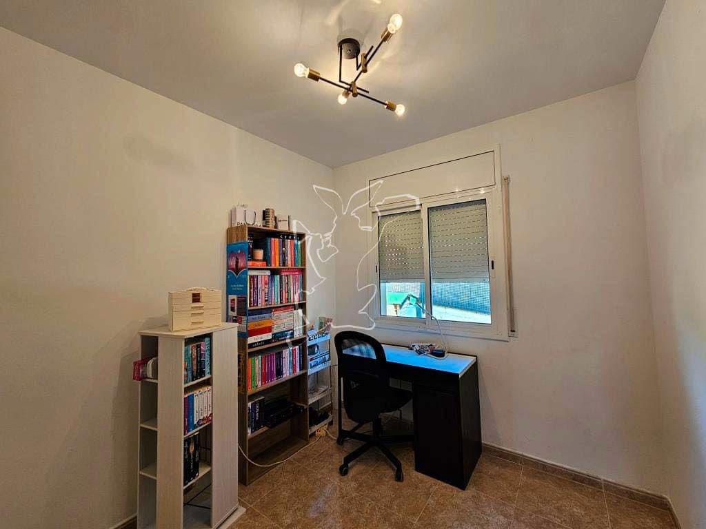 4 soveværelse Villa til salg i Vidreres med swimmingpool garage - € 315.000 (Ref: 9195030)