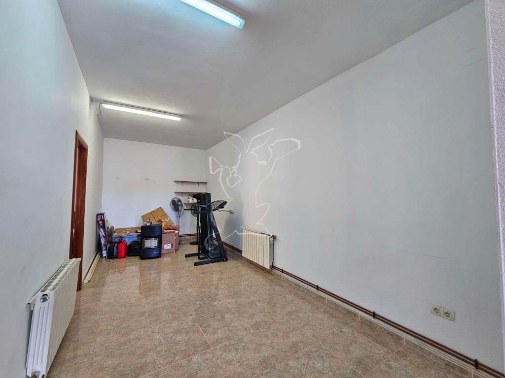 4 soveværelse Villa til salg i Vidreres med swimmingpool garage - € 315.000 (Ref: 9195030)