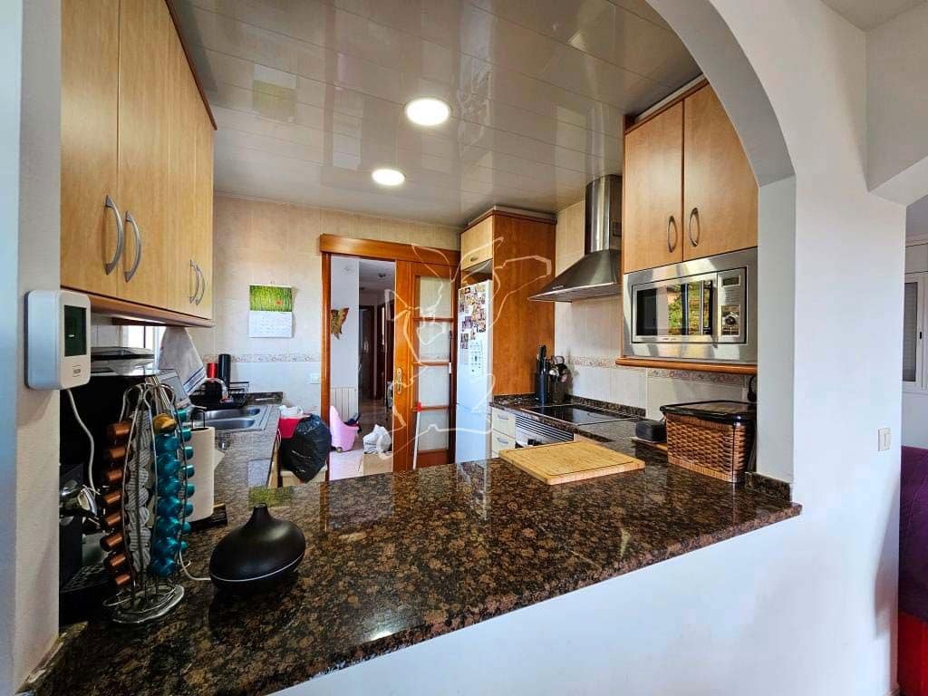 4 soveværelse Villa til salg i Vidreres med swimmingpool garage - € 315.000 (Ref: 9195030)