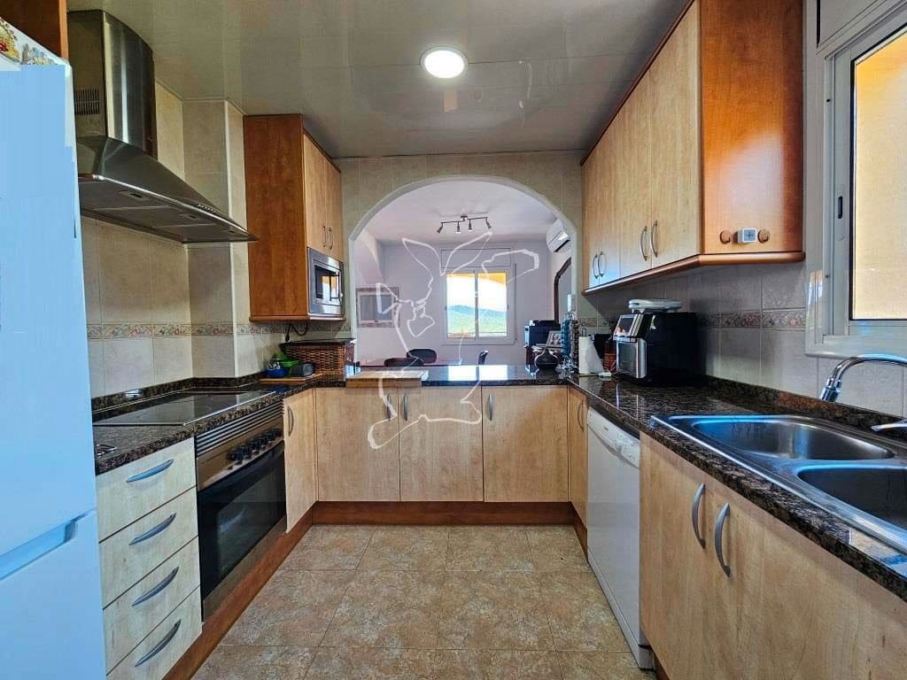 4 soveværelse Villa til salg i Vidreres med swimmingpool garage - € 315.000 (Ref: 9195030)