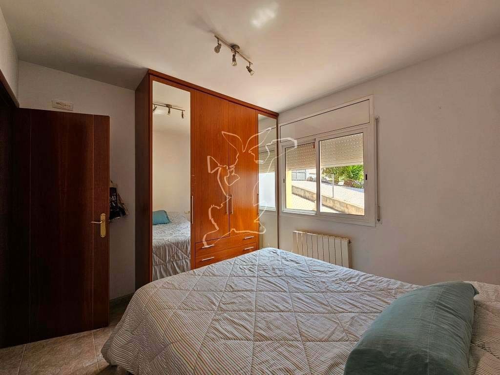 4 soveværelse Villa til salg i Vidreres med swimmingpool garage - € 315.000 (Ref: 9195030)