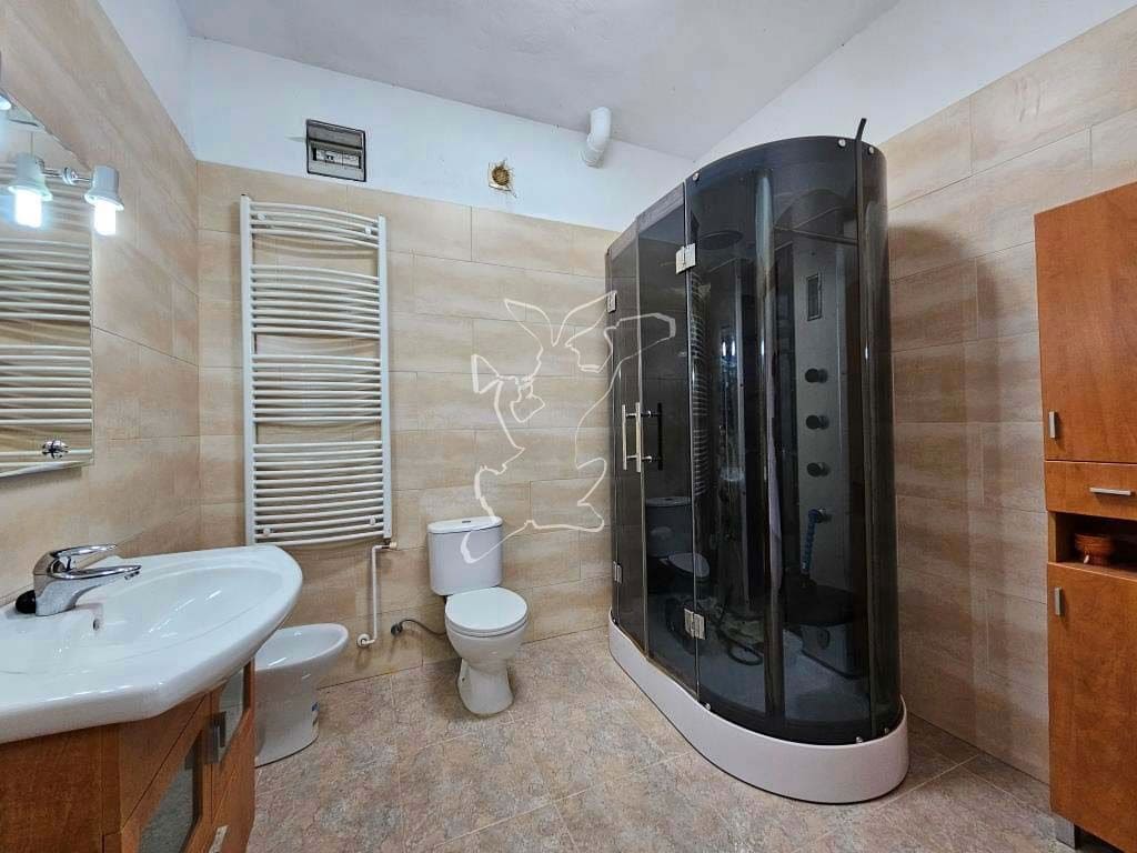 4 soveværelse Villa til salg i Vidreres med swimmingpool garage - € 315.000 (Ref: 9195030)