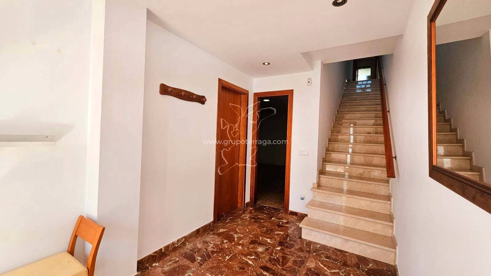 5 soverom Villa til salgs i Lloret de Mar med svømmebasseng garasje - € 675 000 (Ref: 9219331)