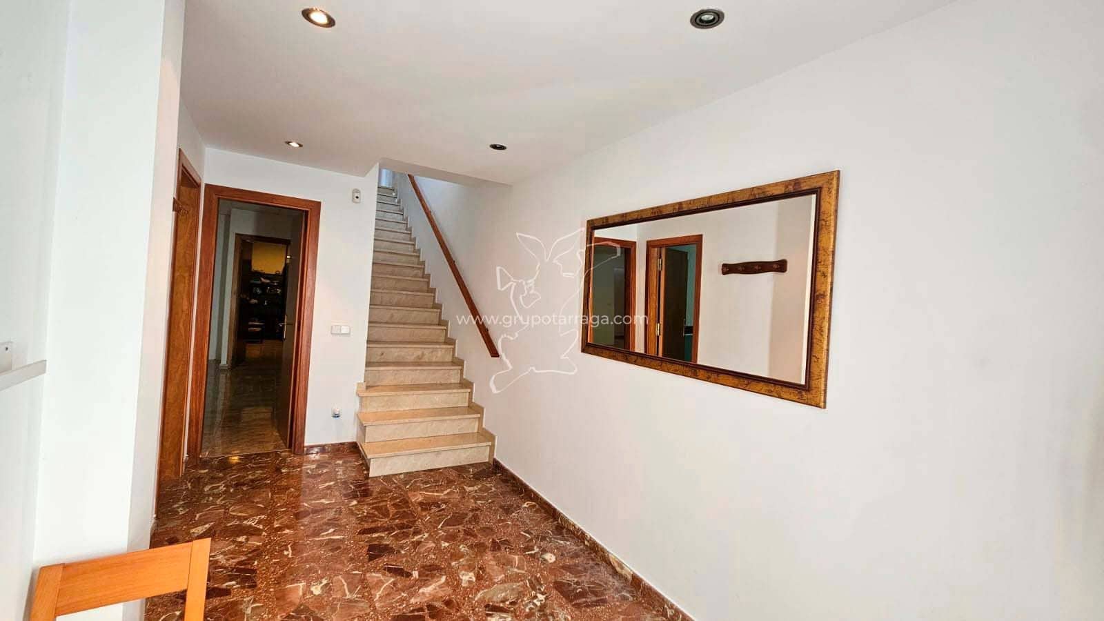 5 soverom Villa til salgs i Lloret de Mar med svømmebasseng garasje - € 675 000 (Ref: 9219331)