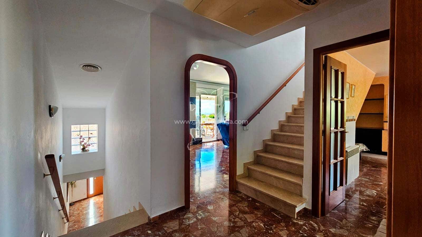 5 soverom Villa til salgs i Lloret de Mar med svømmebasseng garasje - € 675 000 (Ref: 9219331)