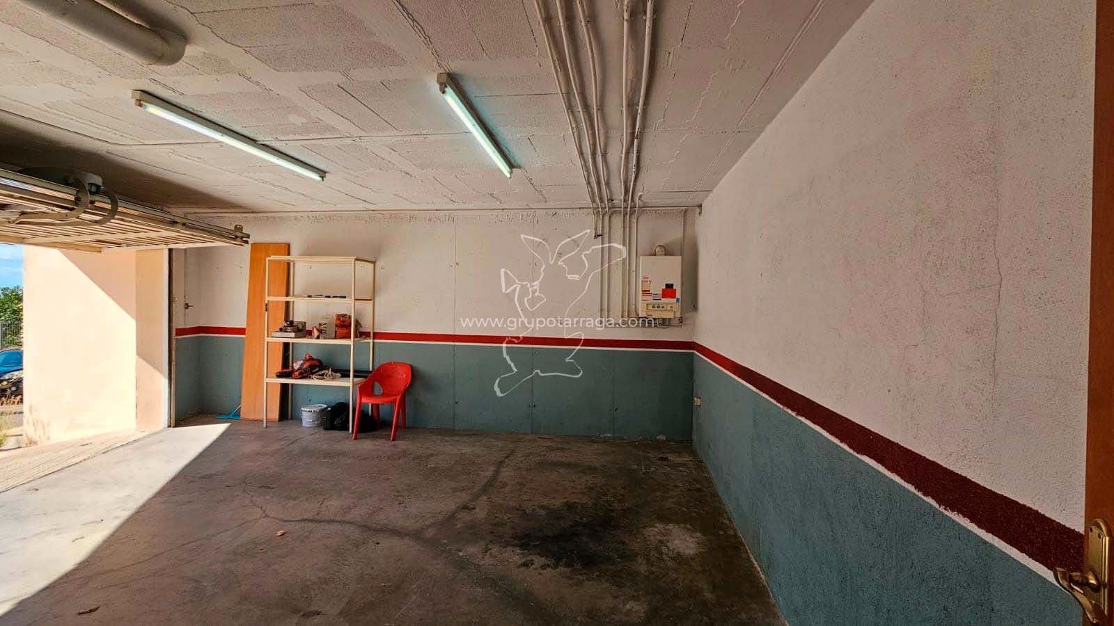 5 soverom Villa til salgs i Lloret de Mar med svømmebasseng garasje - € 675 000 (Ref: 9219331)