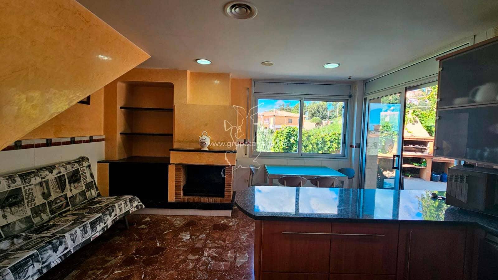 5 soverom Villa til salgs i Lloret de Mar med svømmebasseng garasje - € 675 000 (Ref: 9219331)