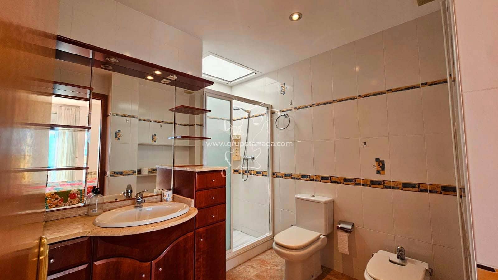 5 soverom Villa til salgs i Lloret de Mar med svømmebasseng garasje - € 675 000 (Ref: 9219331)