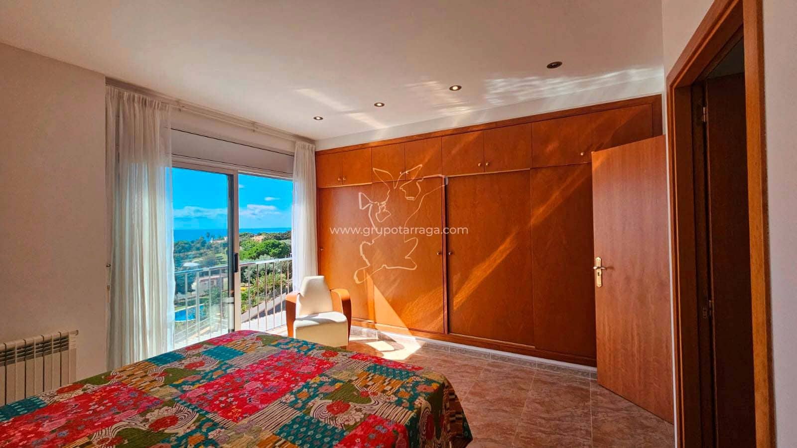 5 soverom Villa til salgs i Lloret de Mar med svømmebasseng garasje - € 675 000 (Ref: 9219331)