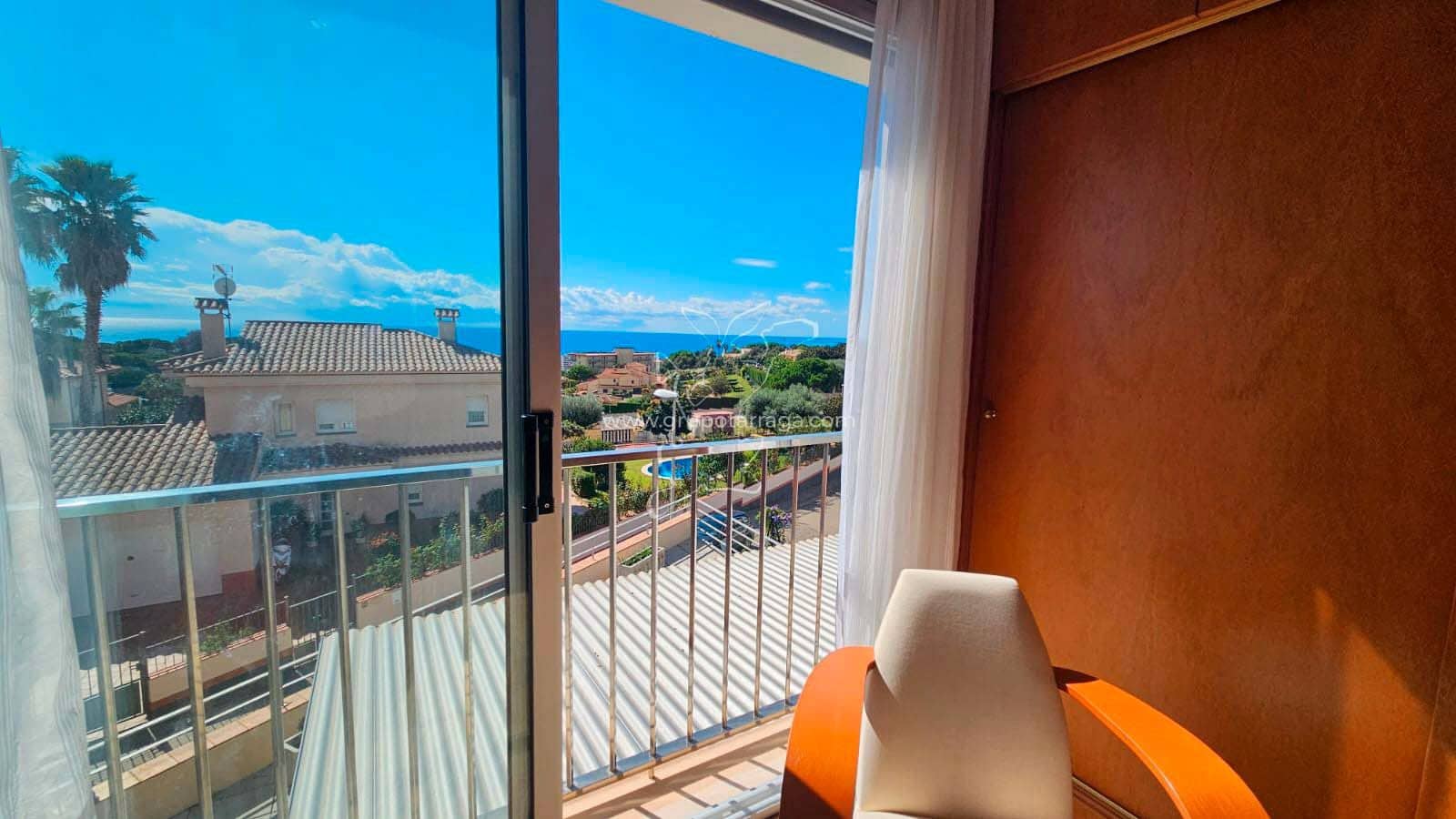 5 soverom Villa til salgs i Lloret de Mar med svømmebasseng garasje - € 675 000 (Ref: 9219331)