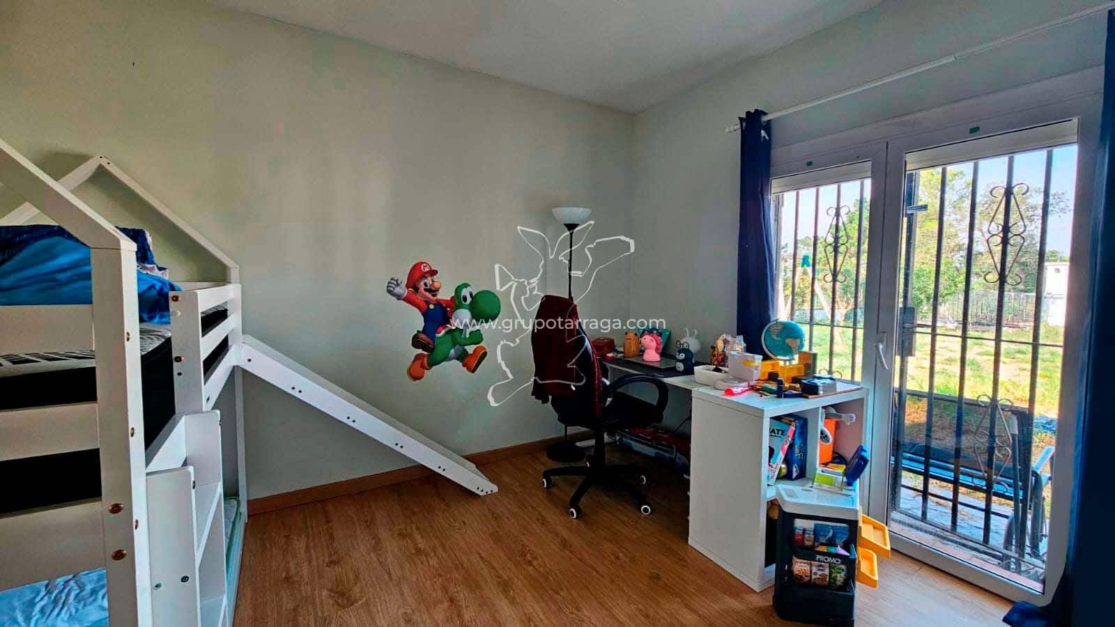 6 soveværelse Villa til salg i Vidreres med swimmingpool garage - € 350.000 (Ref: 9301692)