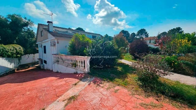 6 soverom Villa til salgs i Vidreres med svømmebasseng garasje - € 350 000 (Ref: 9301692)