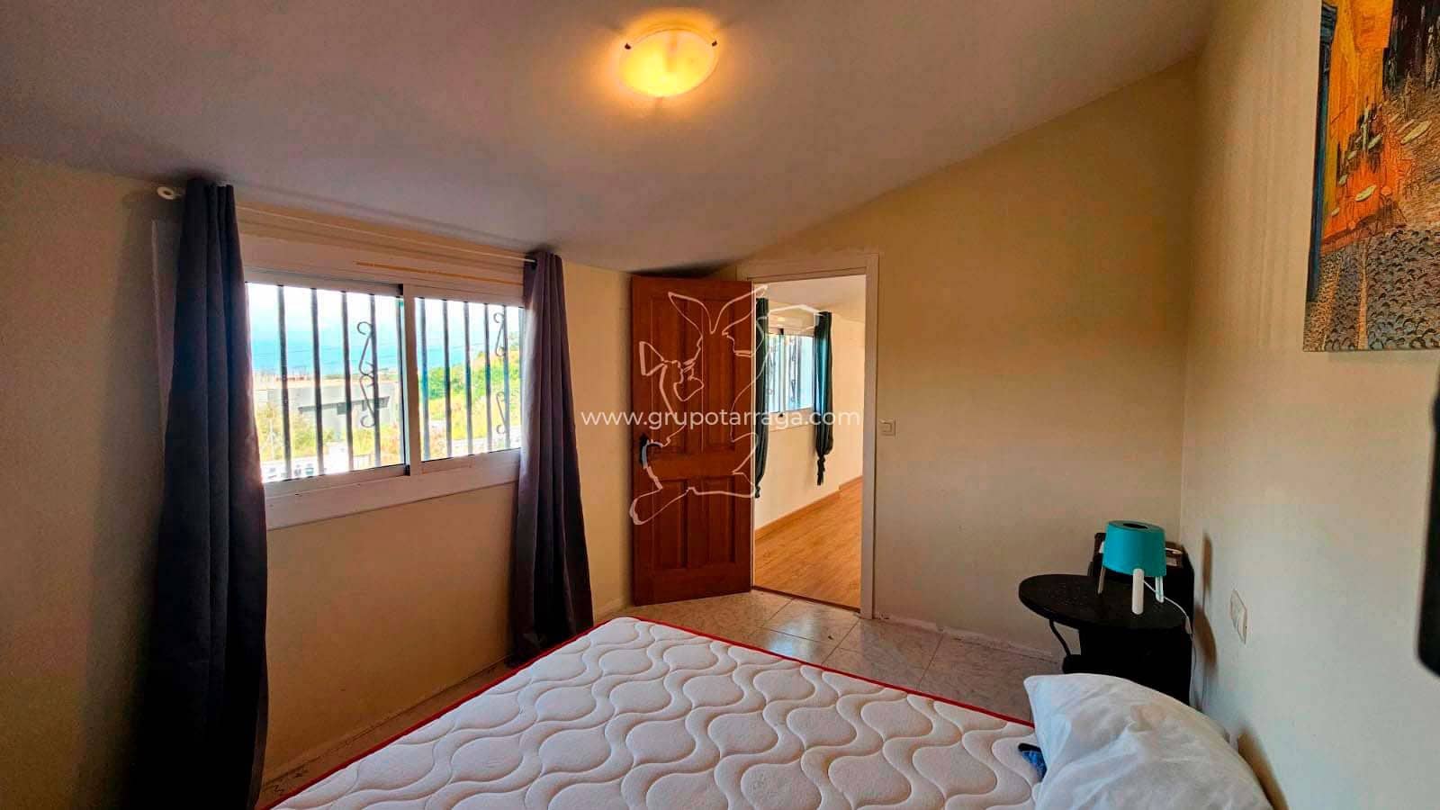 6 soveværelse Villa til salg i Vidreres med swimmingpool garage - € 350.000 (Ref: 9301692)