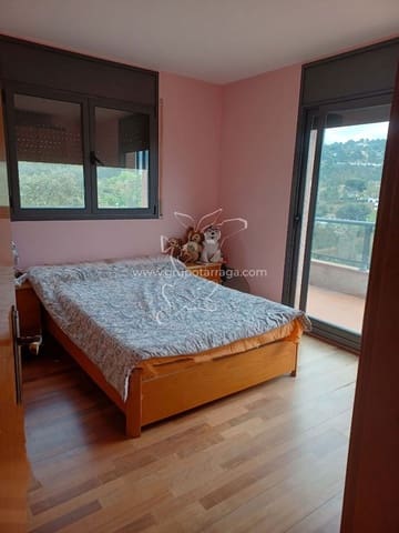 4 slaapkamer Villa te koop in Urbanitzacions del Nord, Lloret de Mar met garage - € 425.000 (Ref: 9324495)
