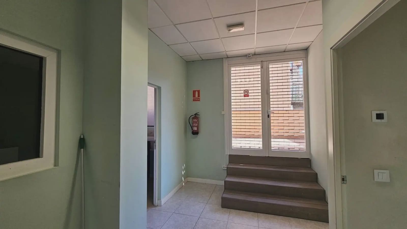 Commercial for sale in Lloret de Mar - € 27,500 (Ref: 9827603)