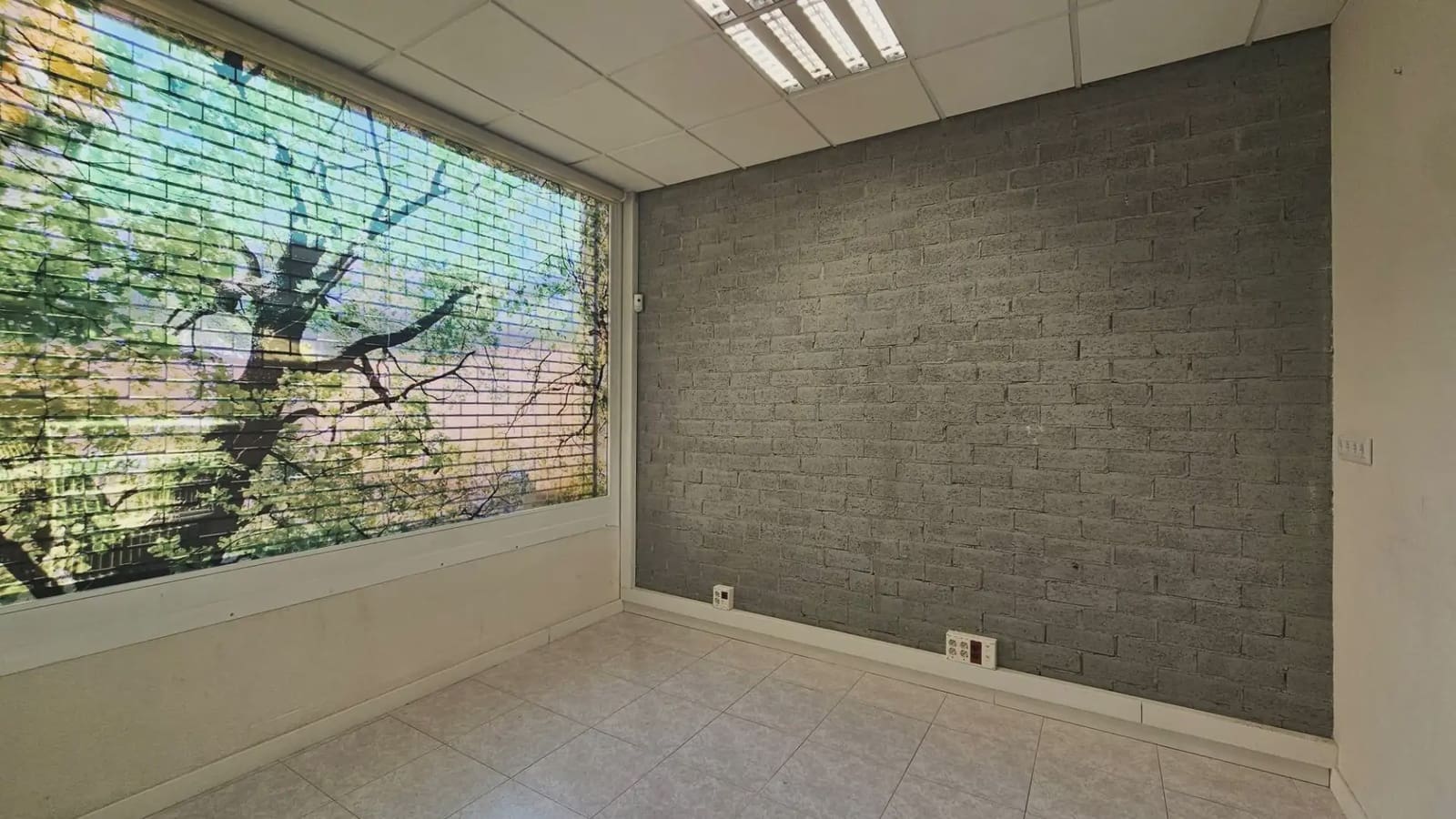 Komercyjne na sprzedaż w Lloret de Mar - 33 000 € (Ref: 9829936)