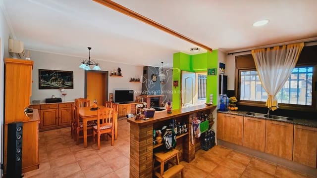 3 soveværelse Villa til salg i Urbanitzacions del Nord, Lloret de Mar med swimmingpool garage - € 410.000 (Ref: 9829937)