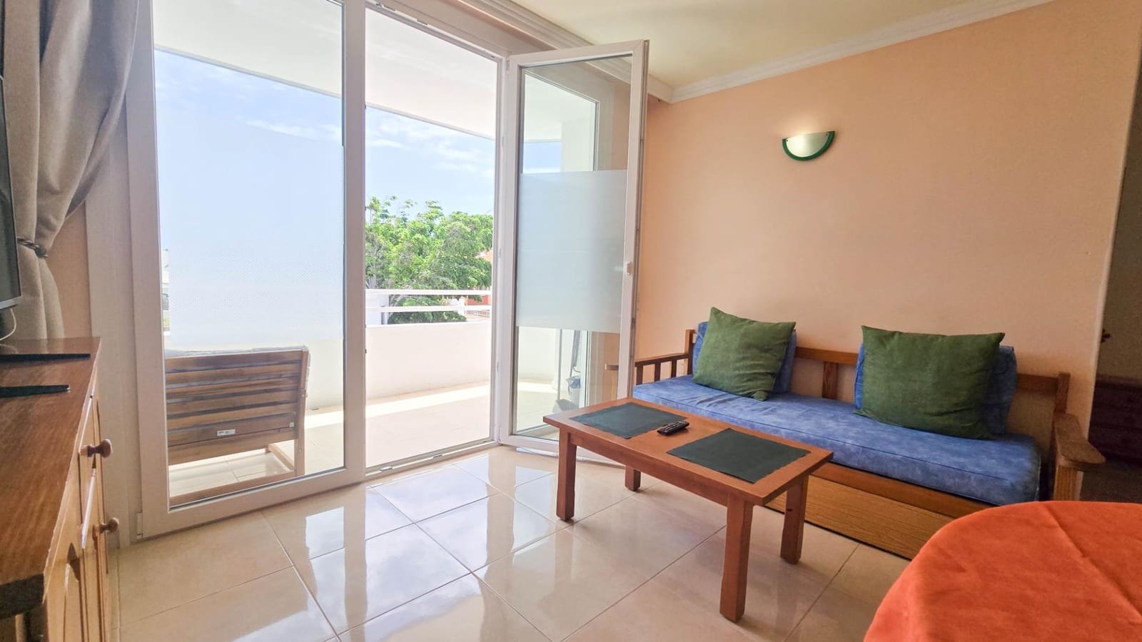 Apartment for sale in Golf del Sur with pool - € 155,000 (Ref: 10034085)
