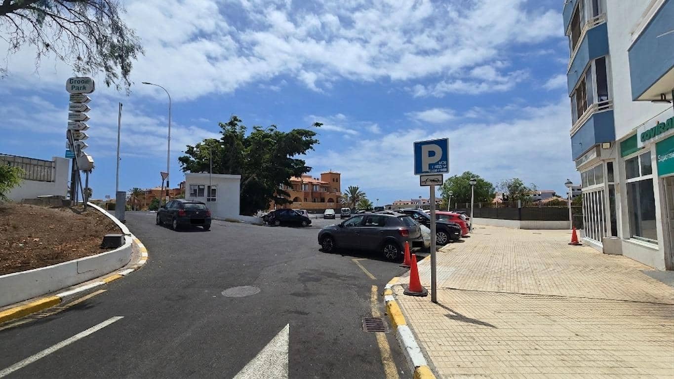 Apartment for sale in Golf del Sur with pool - € 155,000 (Ref: 10034085)