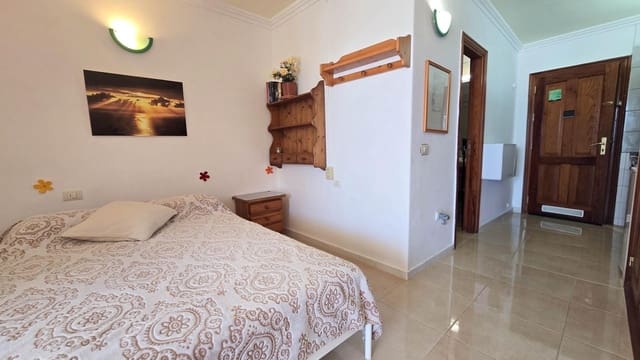 Apartment for sale in Golf del Sur, San Miguel de Abona with pool - € 155,000 (Ref: 10034085)
