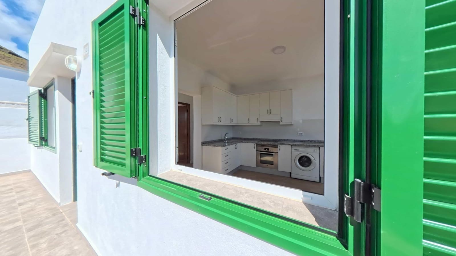 2 sovrum Lägenhet att hyra i Barlovento med garage - 700 € (Ref: 10037530)
