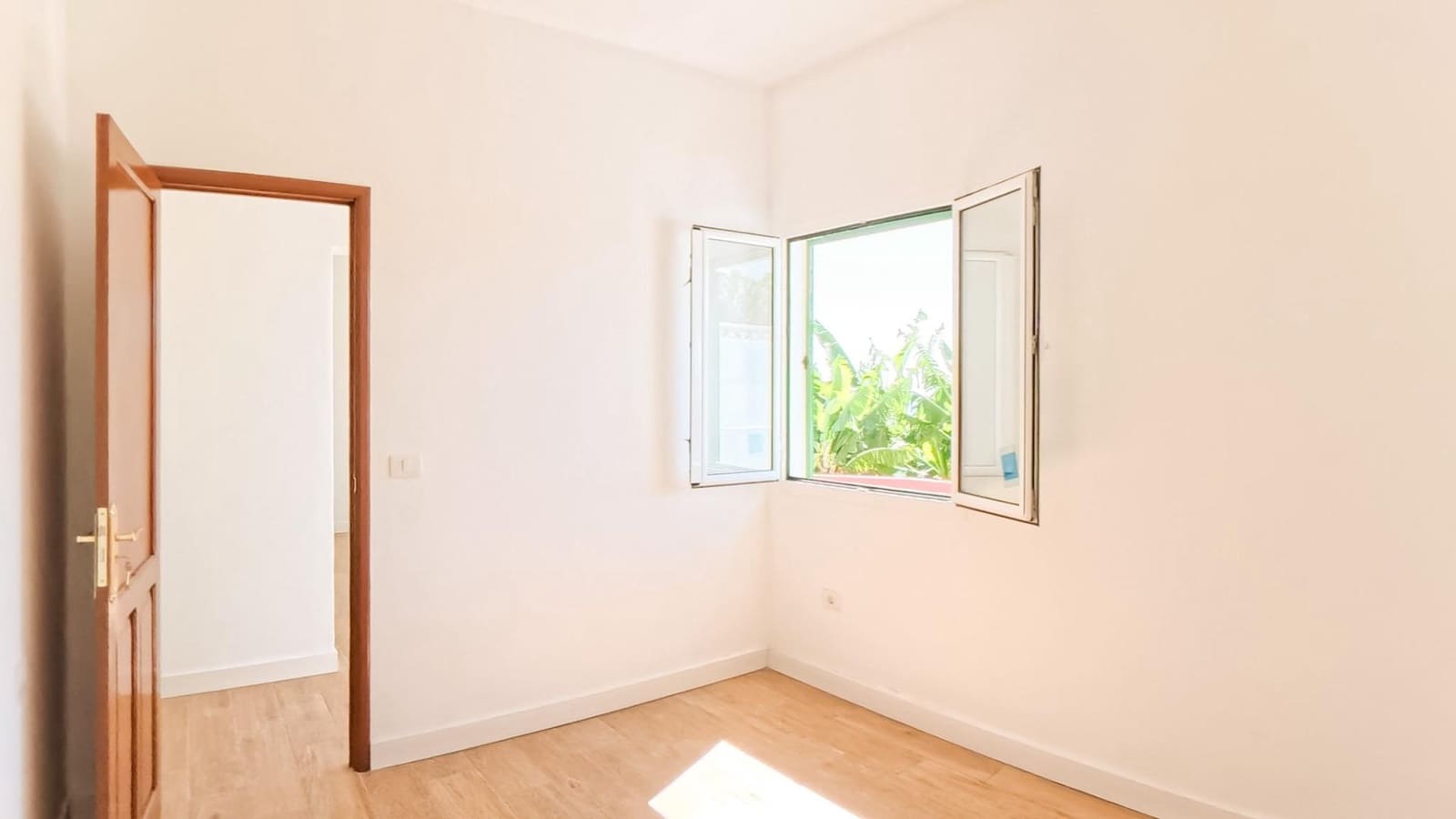 2 sovrum Lägenhet att hyra i Barlovento med garage - 700 € (Ref: 10037530)