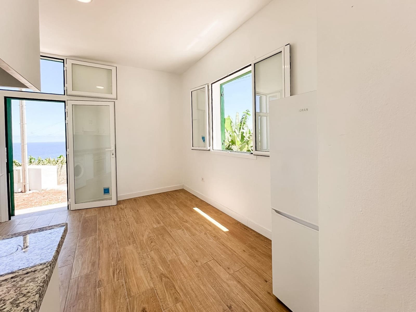 2 sovrum Lägenhet att hyra i Barlovento med garage - 700 € (Ref: 10037530)