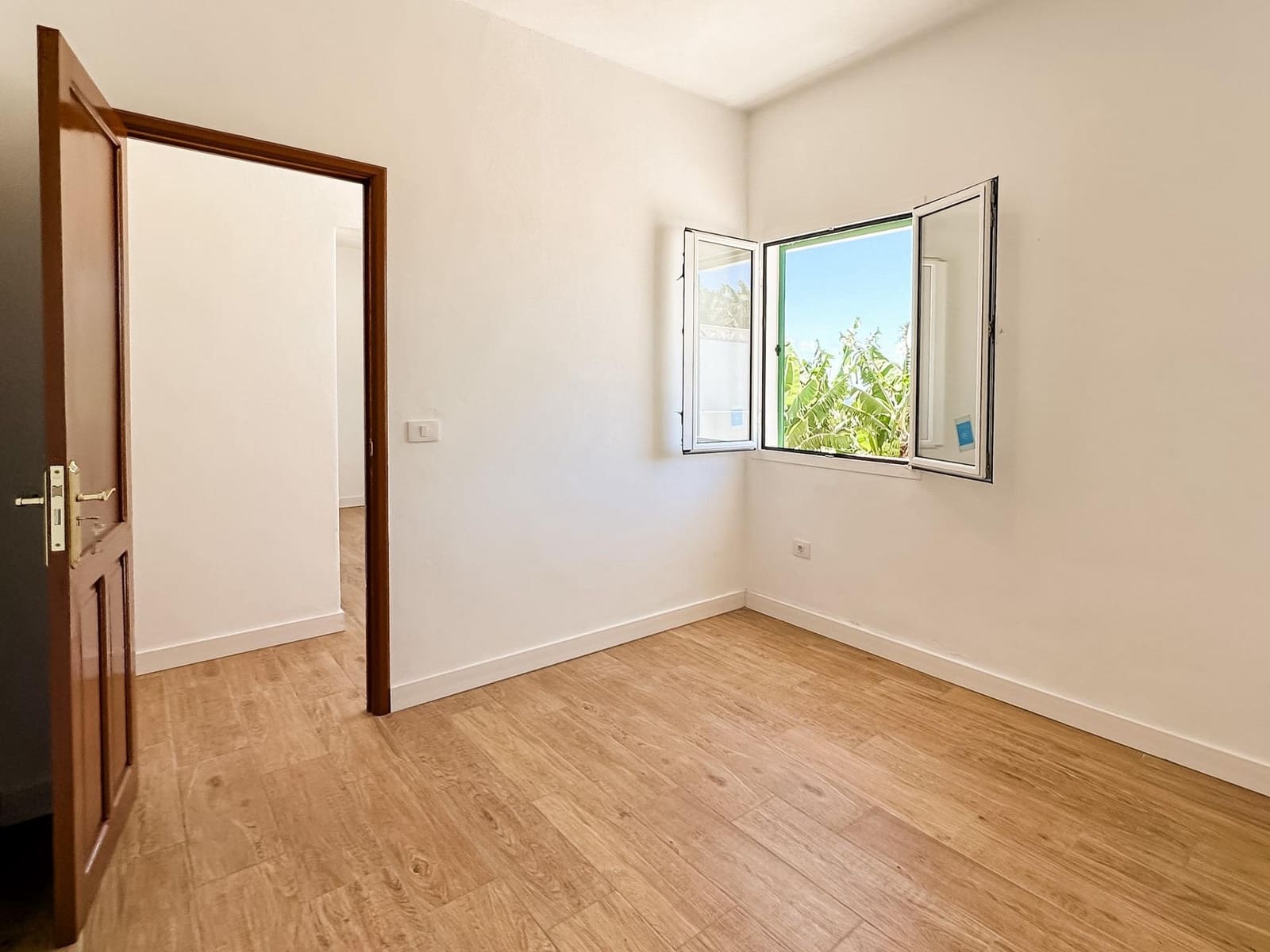 2 sovrum Lägenhet att hyra i Barlovento med garage - 700 € (Ref: 10037530)
