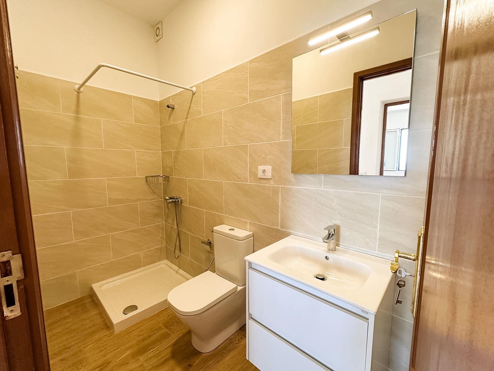 2 sovrum Lägenhet att hyra i Barlovento med garage - 700 € (Ref: 10037530)