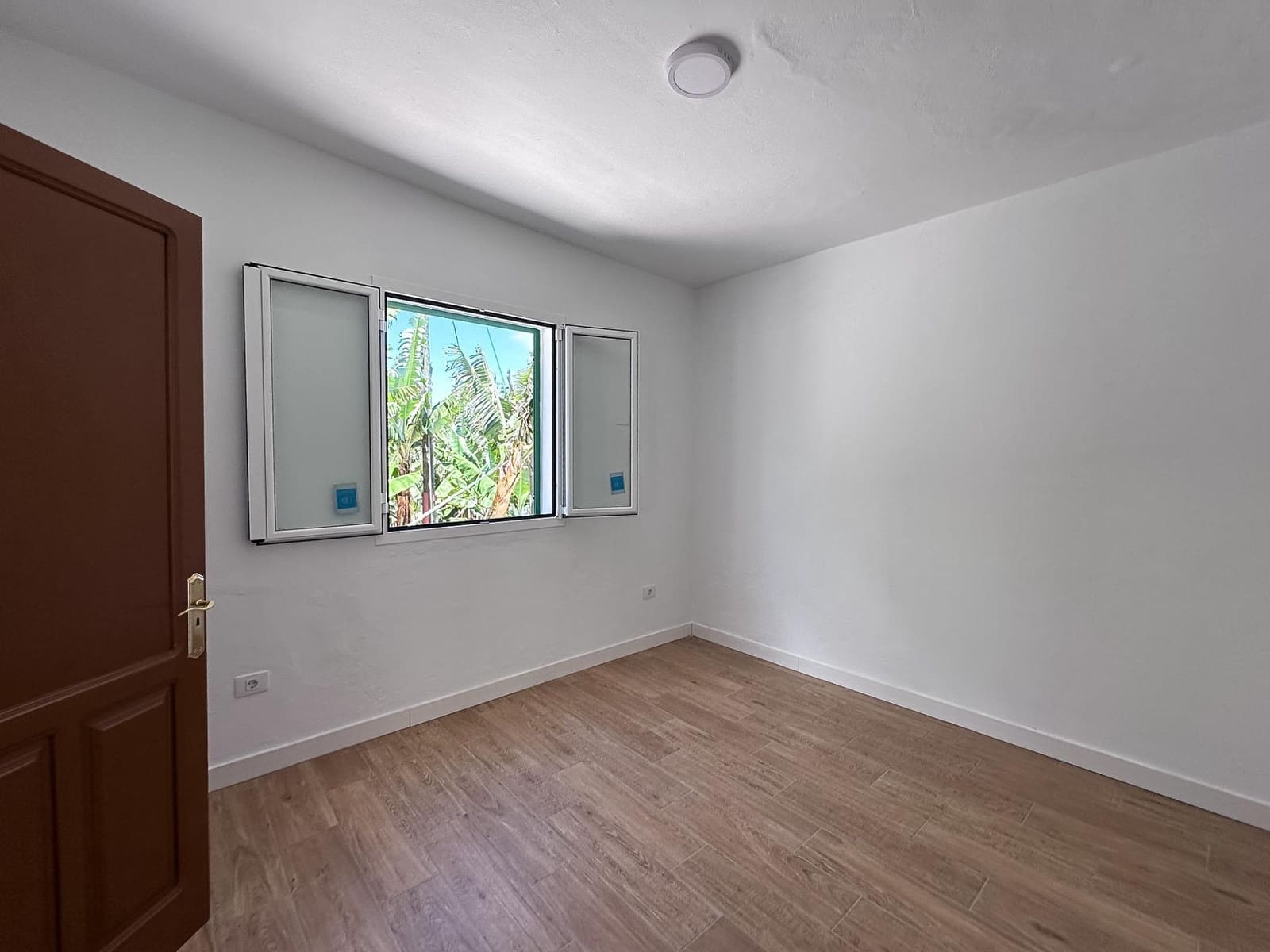 1 sovrum Lägenhet att hyra i Barlovento med garage - 700 € (Ref: 10037531)