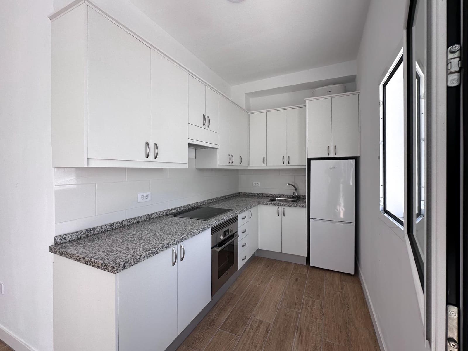 1 sovrum Lägenhet att hyra i Barlovento med garage - 700 € (Ref: 10037531)