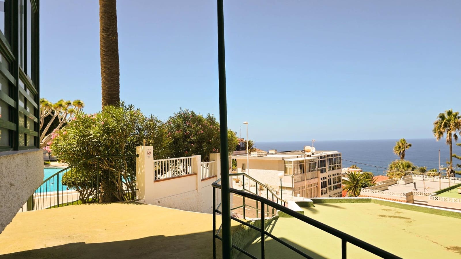 2 bedroom Flat for sale in San Cristobal de La Laguna with pool - € 195,000 (Ref: 10049418)